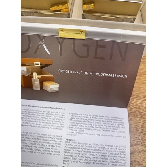 Deep Sea Cosmetics Mineral Matrix 24K Gold Treatment Kit - Picture 4 of 13